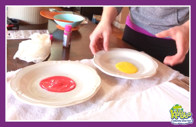 This adorable DIY Thanksgiving Turkey T-shirt is quick to make and so simple. Your kids will love doing this Thanksgiving craft almost as much as they'll love making the T-shirt they made.