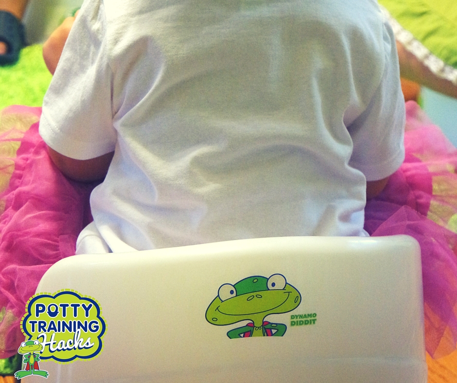 Reading potty training books together is a great way to encourage your children to ditch the diapers for good. Get started with this list of the best potty training books for boys, for girls, for toddlers and even some great tips for mom and dad.